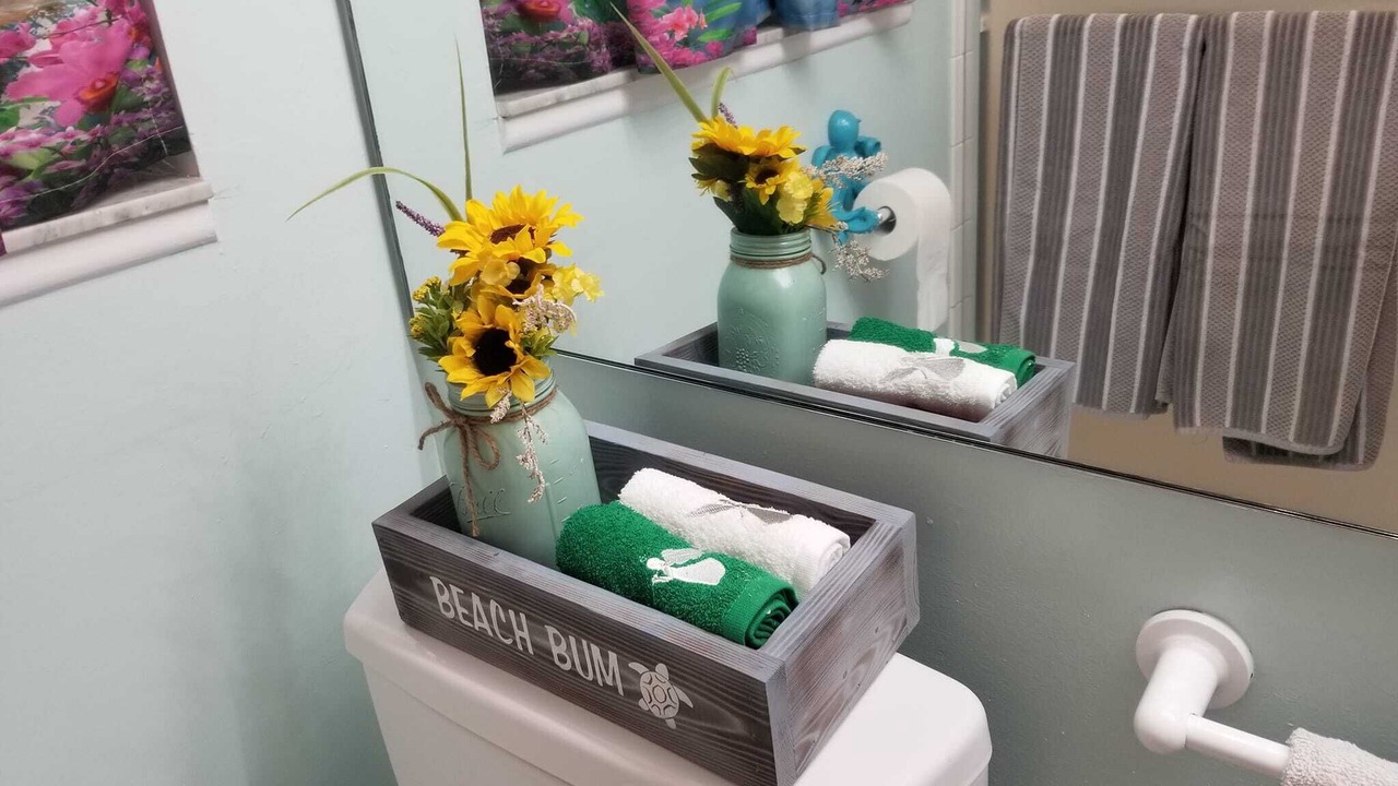 Photo of Bathroom in South Gate Ridge