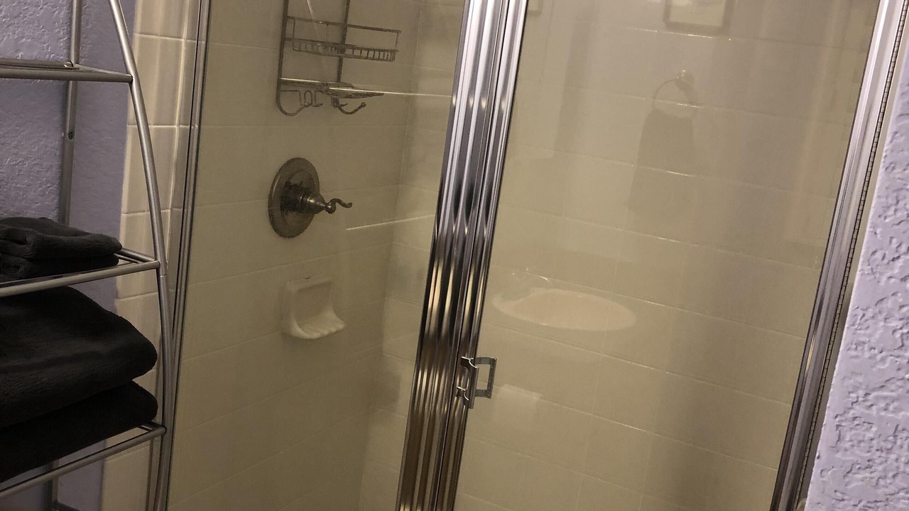 Photo of Bathroom in Largo