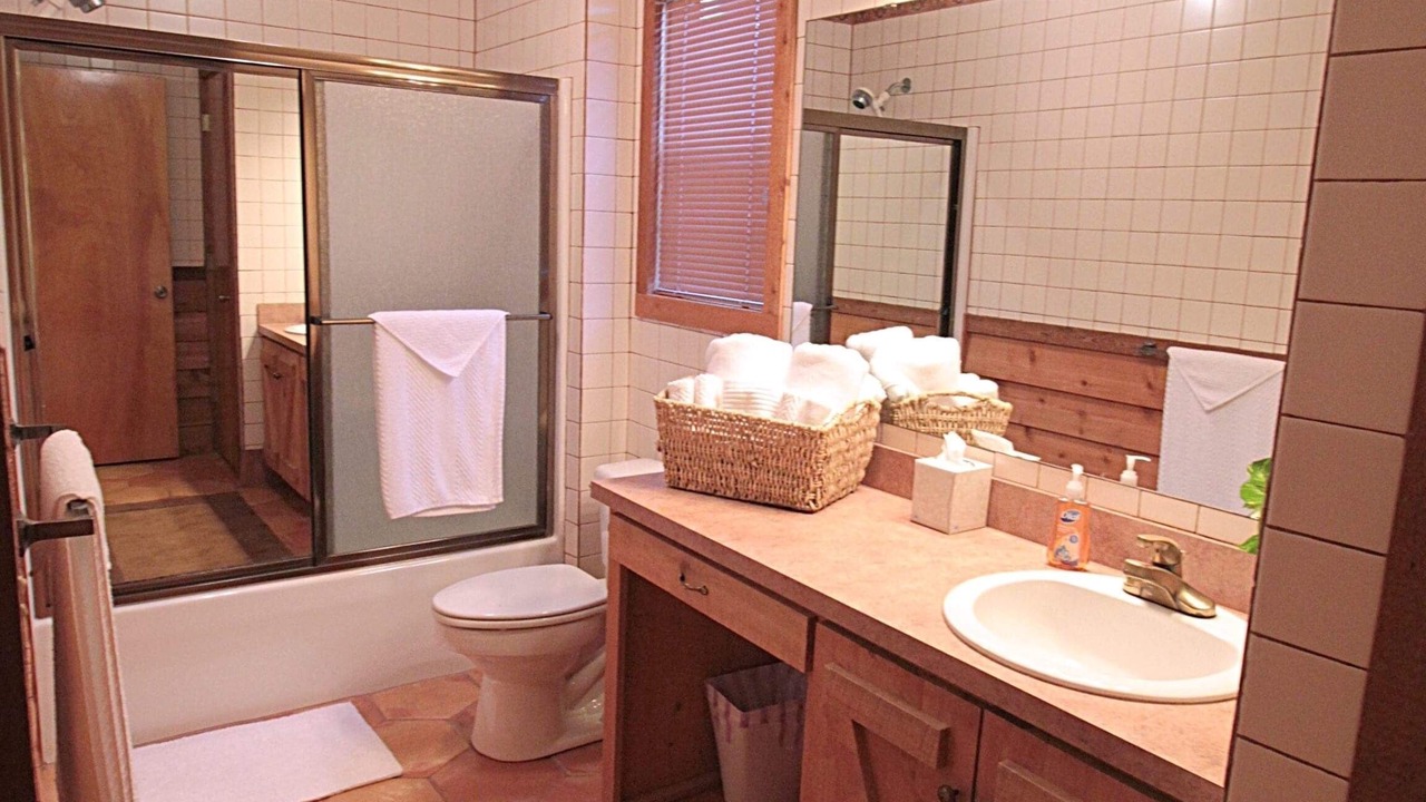 Photo of Bathroom in Milton