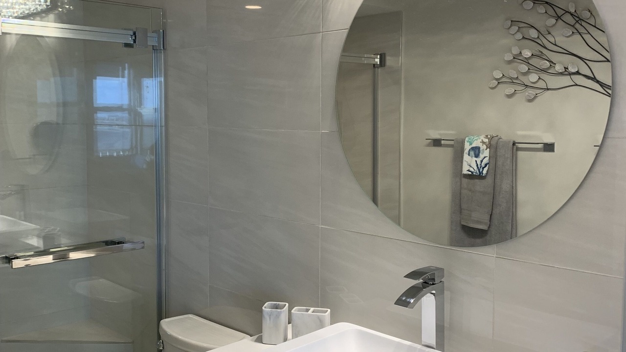 Photo of Bathroom in South Island