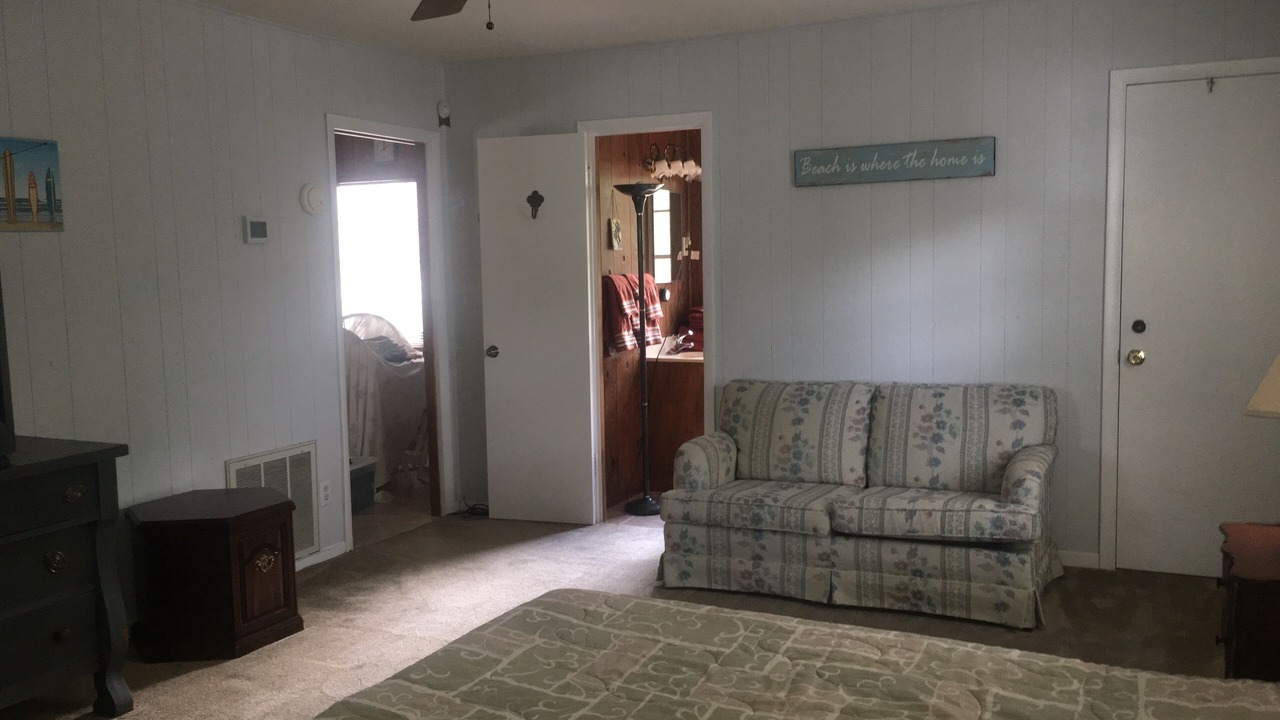 Photo of Bathroom in Lake Wales