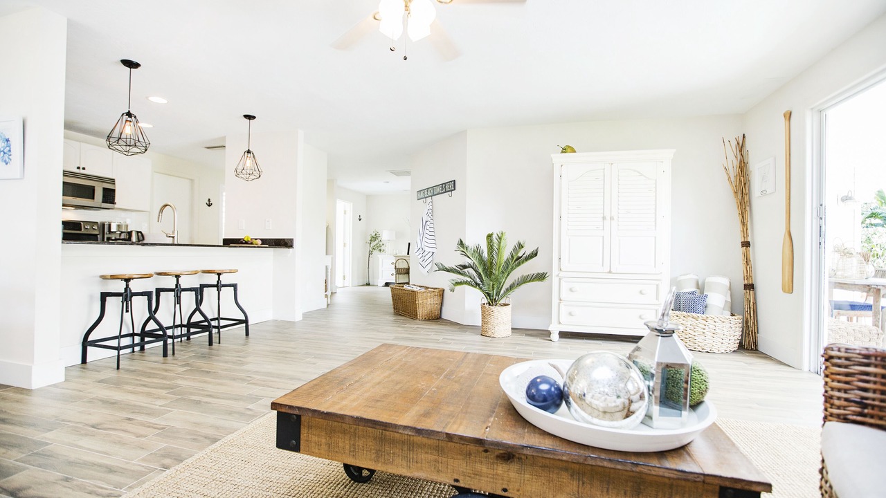 Photo of Bedroom in Bonita Shores