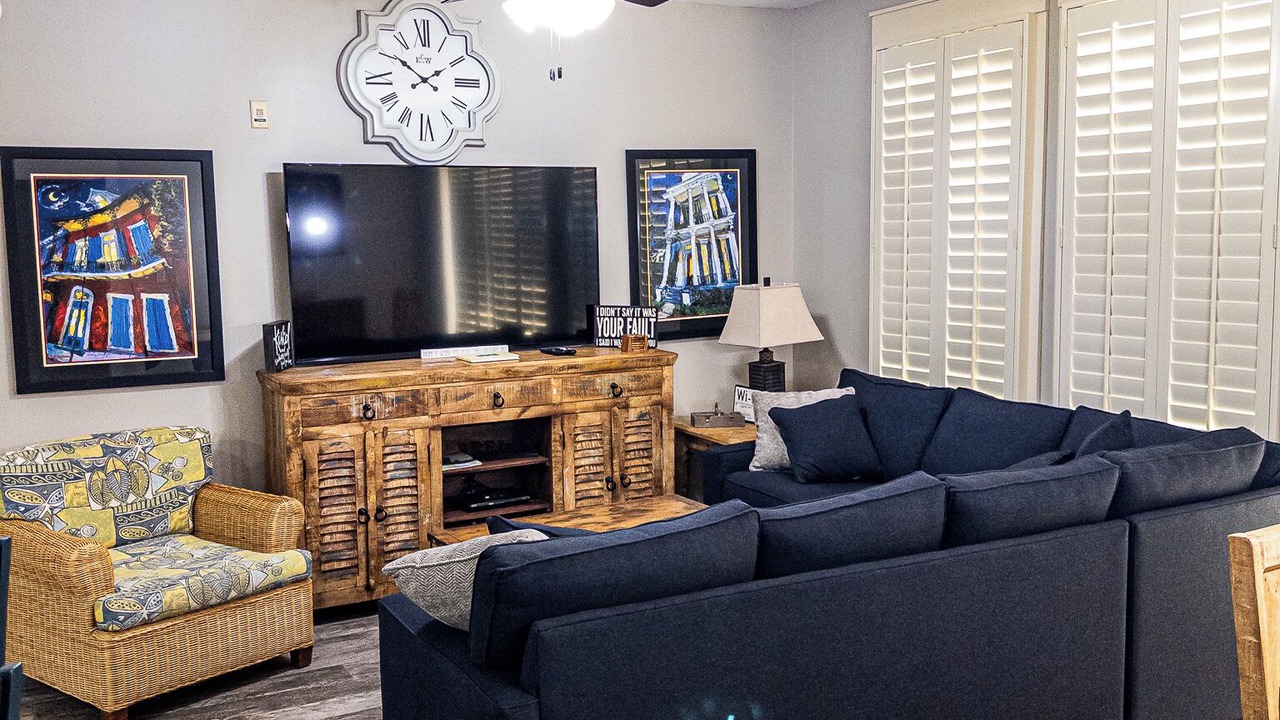 Photo of Livingroom in Baytowne Wharf