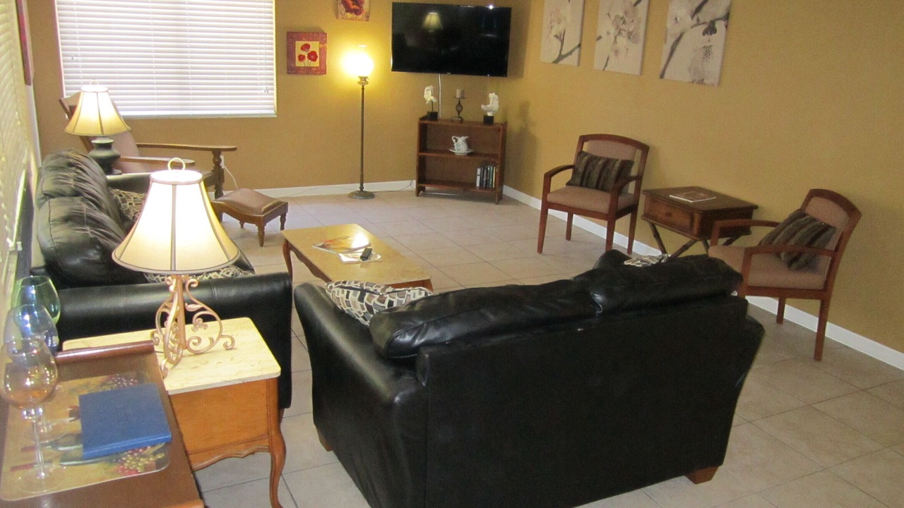 Photo of Livingroom in Lake Magdalene