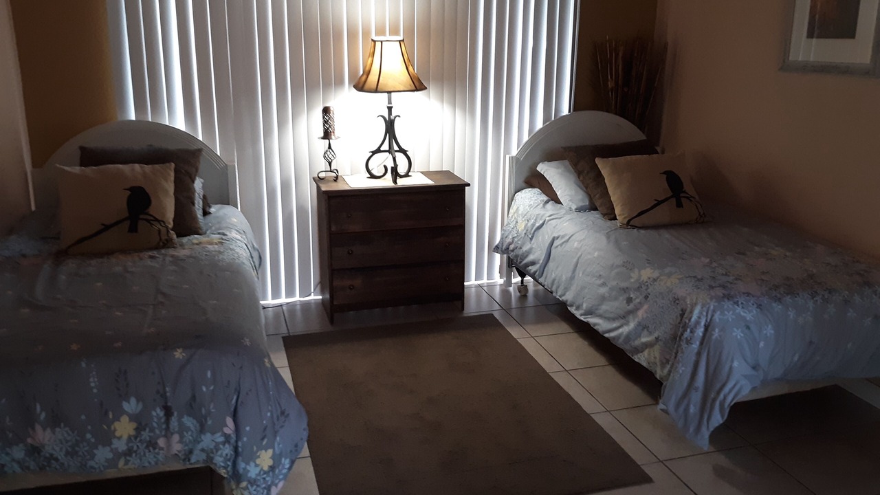 Photo of Bedroom in Lake Magdalene