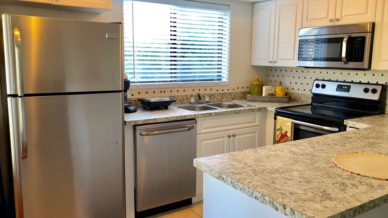 Photo of Kitchen in Palm River Estates