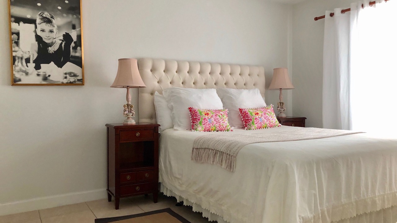 Photo of Bedroom in Palm River Estates