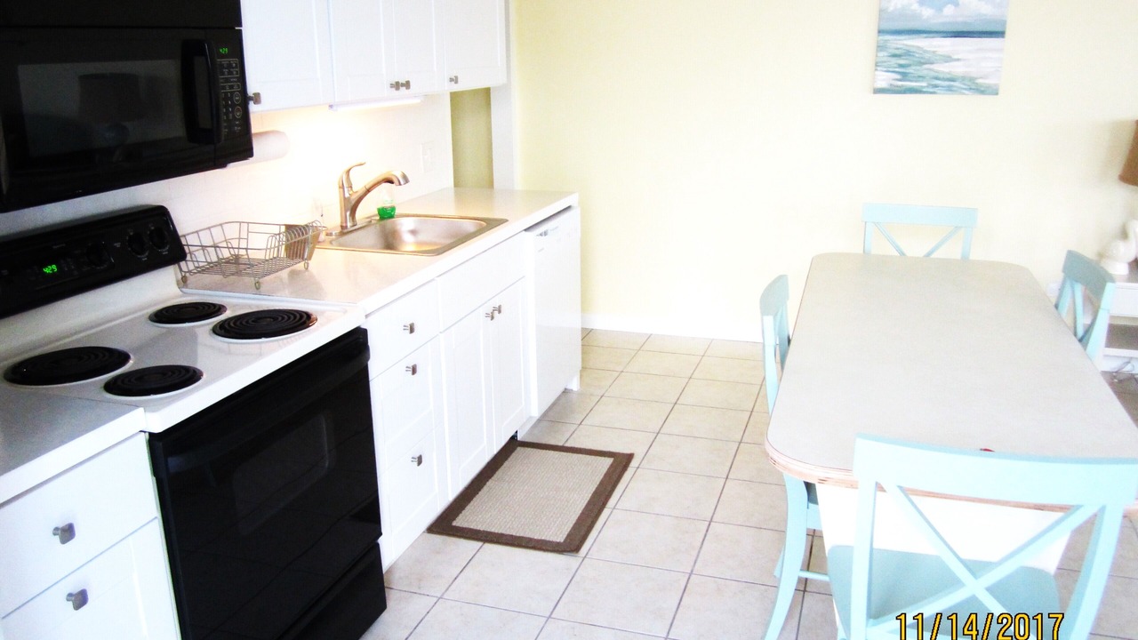 Photo of Kitchen in Key Colony Beach