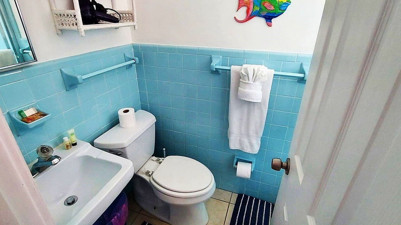 Photo of Bathroom in Key Colony Beach
