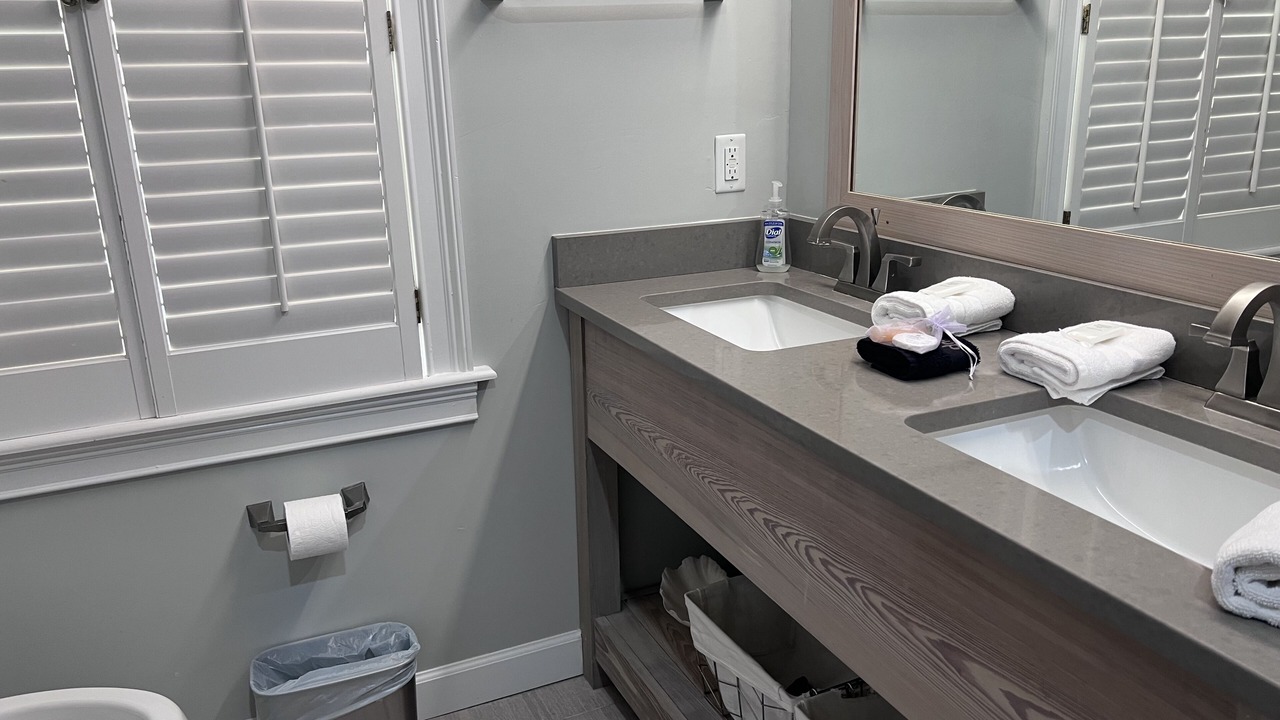 Photo of Bathroom in Treasure Beach Village
