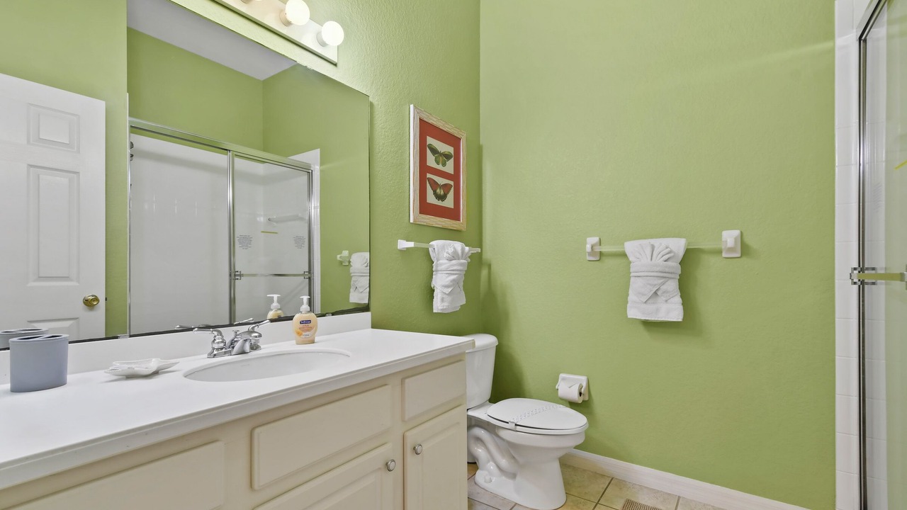 Photo of Bathroom in Bahama Bay
