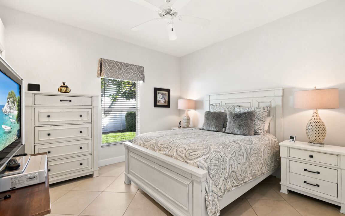 Photo of Bedroom in Falcons Glen
