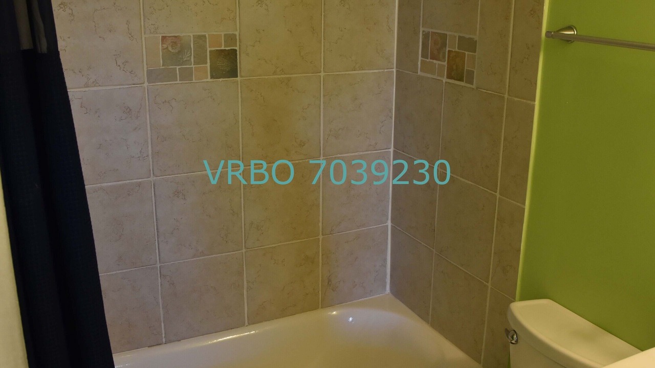 Photo of Bathroom in Golden Beach