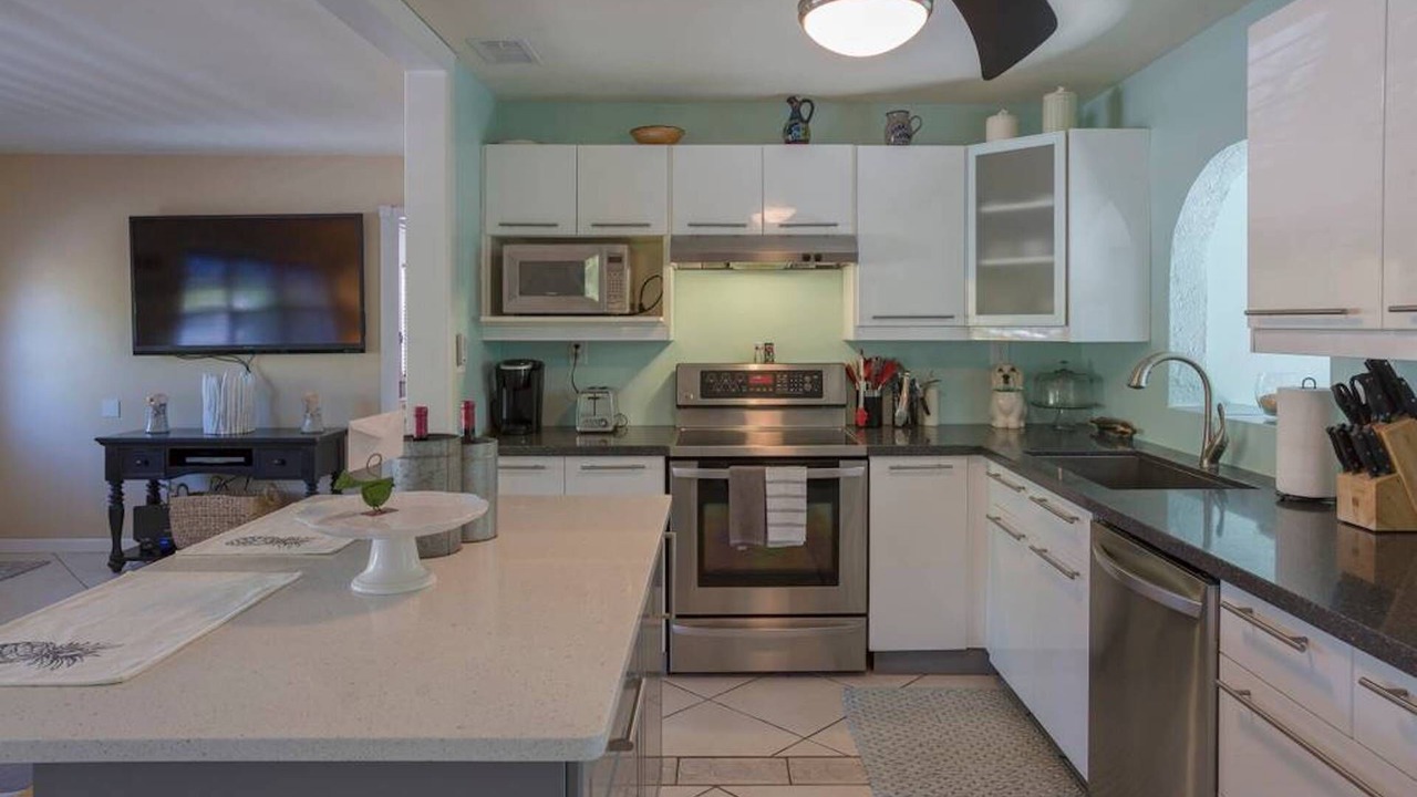 Photo of Kitchen in Redington Beach