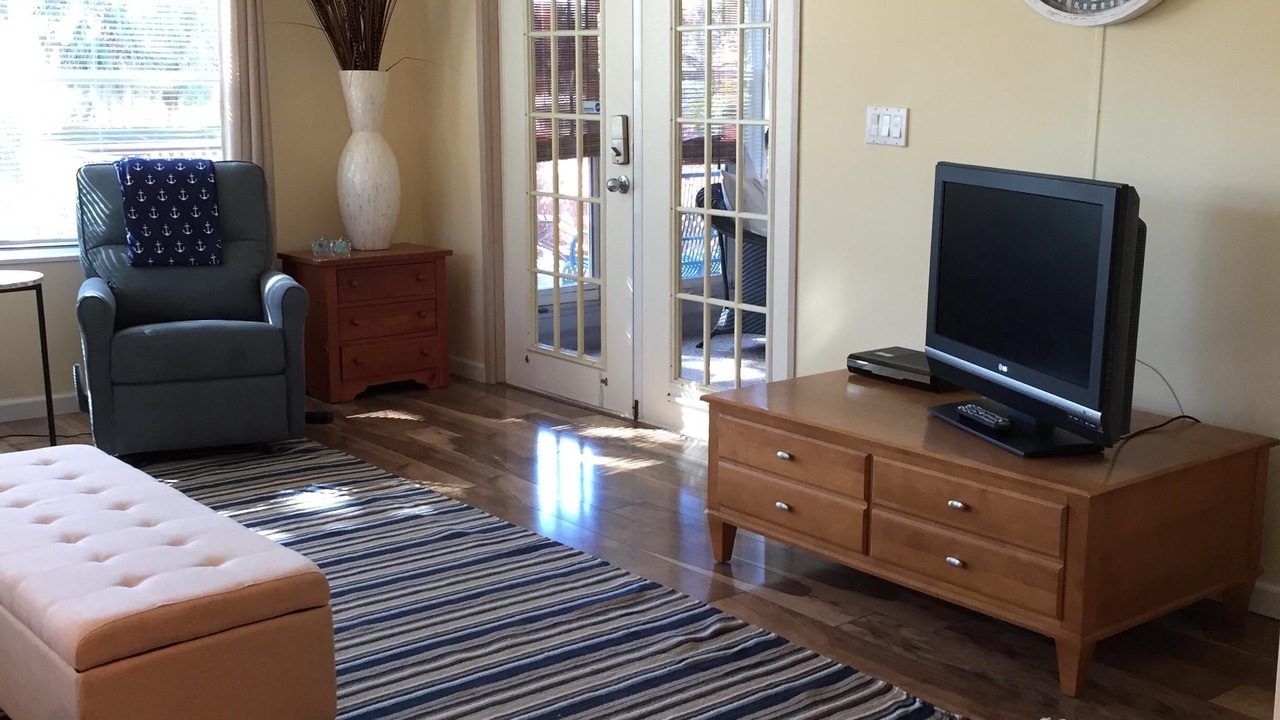 Photo of Bedroom in Weeki Wachee Gardens