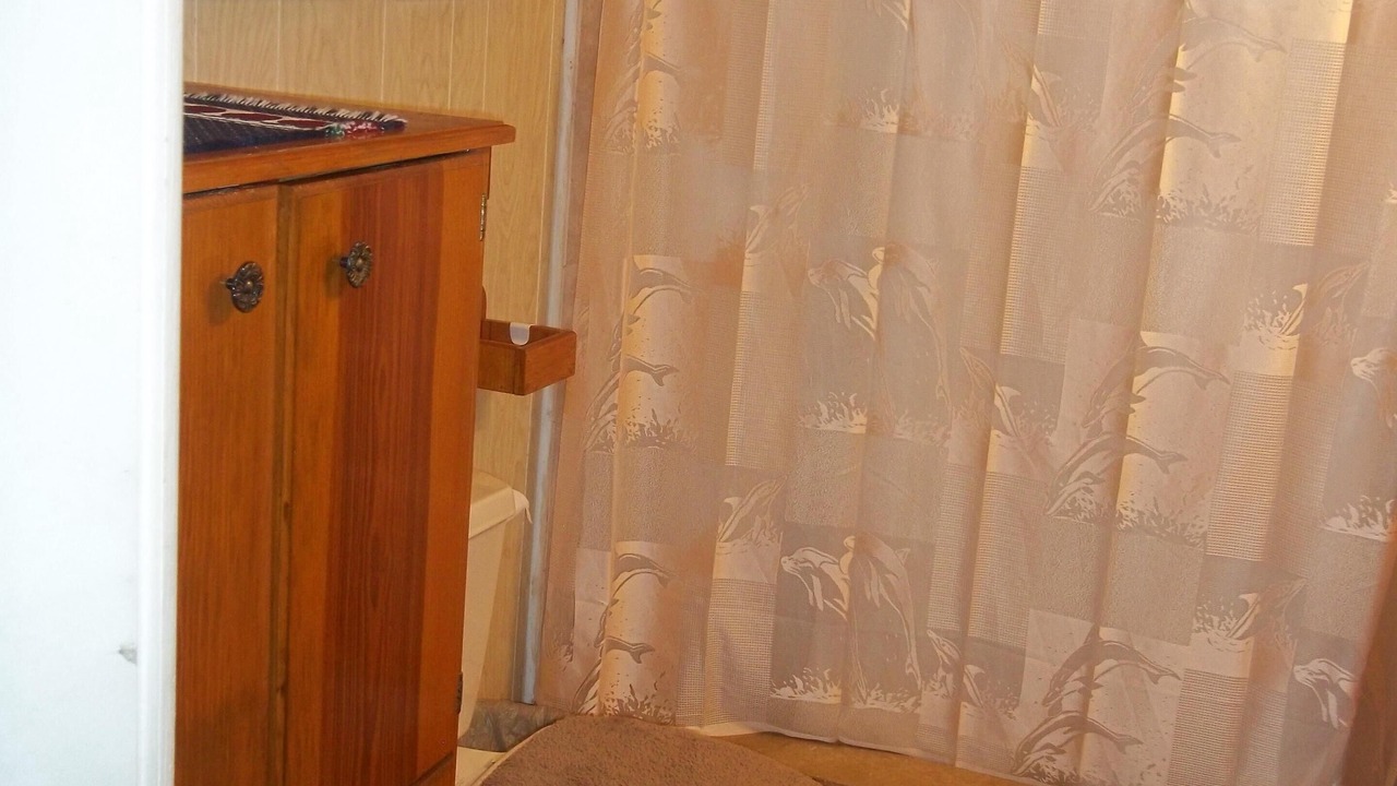 Photo of Bathroom in Weeki Wachee Gardens