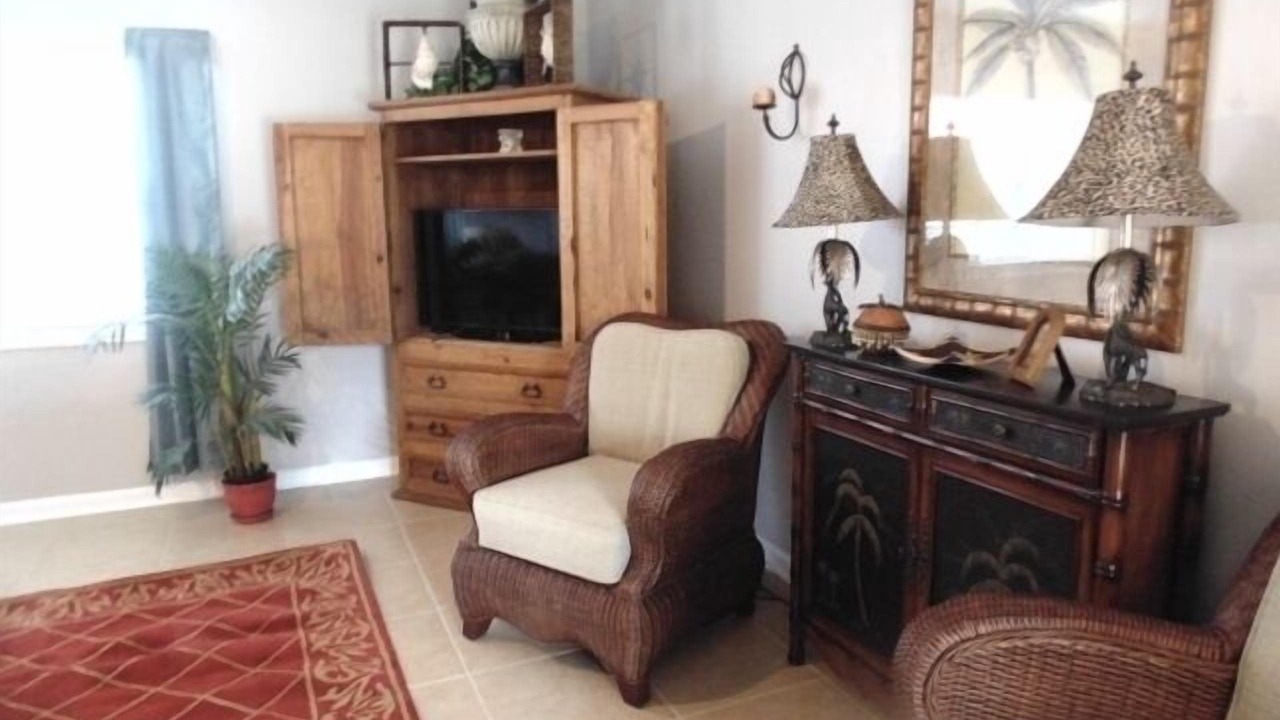 Photo of Livingroom in Dolphin Isles