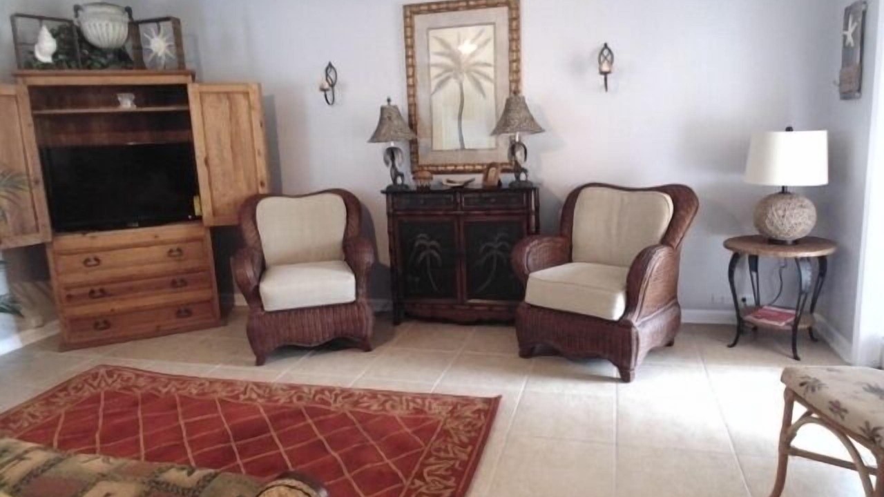 Photo of Livingroom in Dolphin Isles