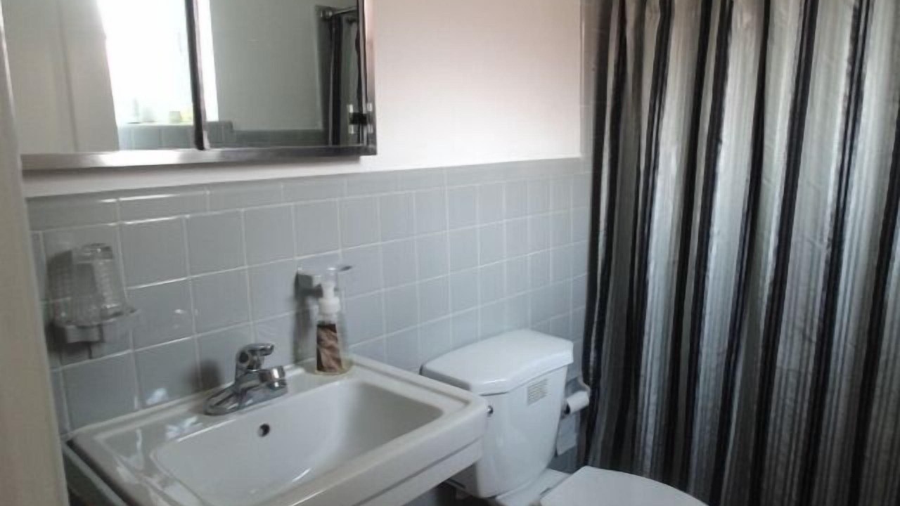 Photo of Bathroom in Dolphin Isles