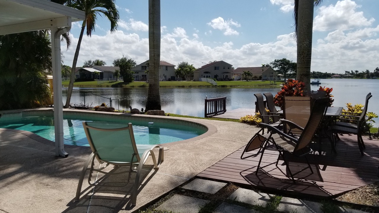 Photo of Outdoor in Pembroke Pines