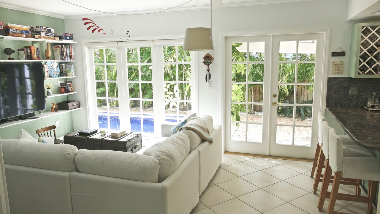 Photo of Livingroom in Key Biscayne
