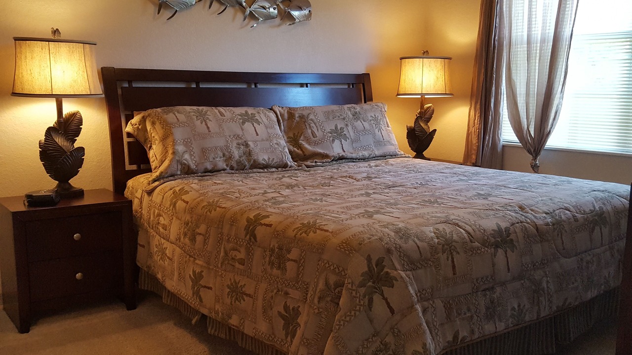 Photo of Bedroom in Beachwalk Isles