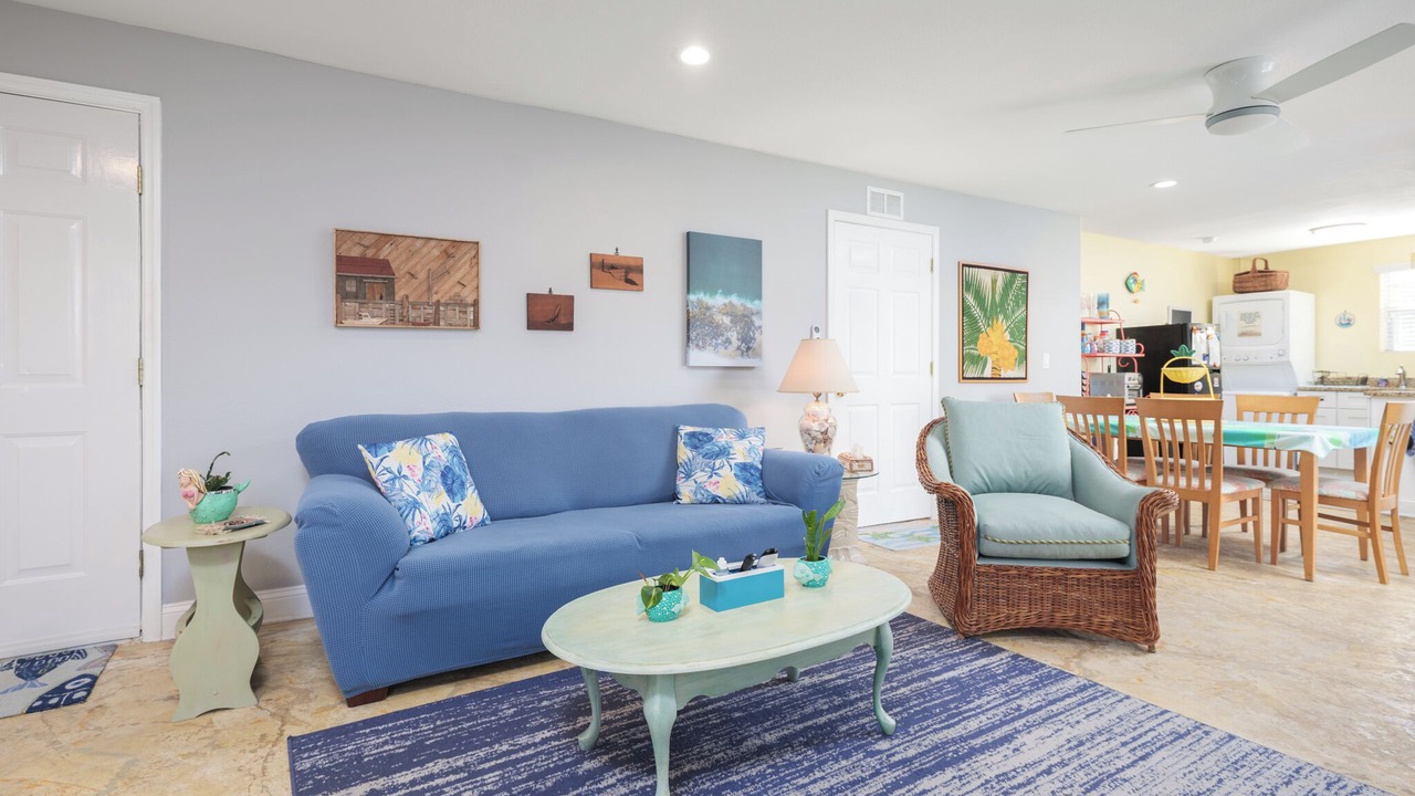 Photo of Livingroom in Marineland Acres