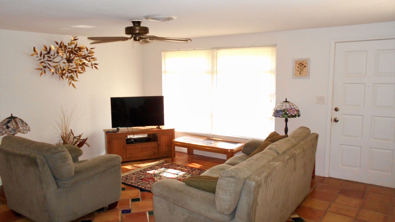 Photo of Livingroom in Venice Gardens
