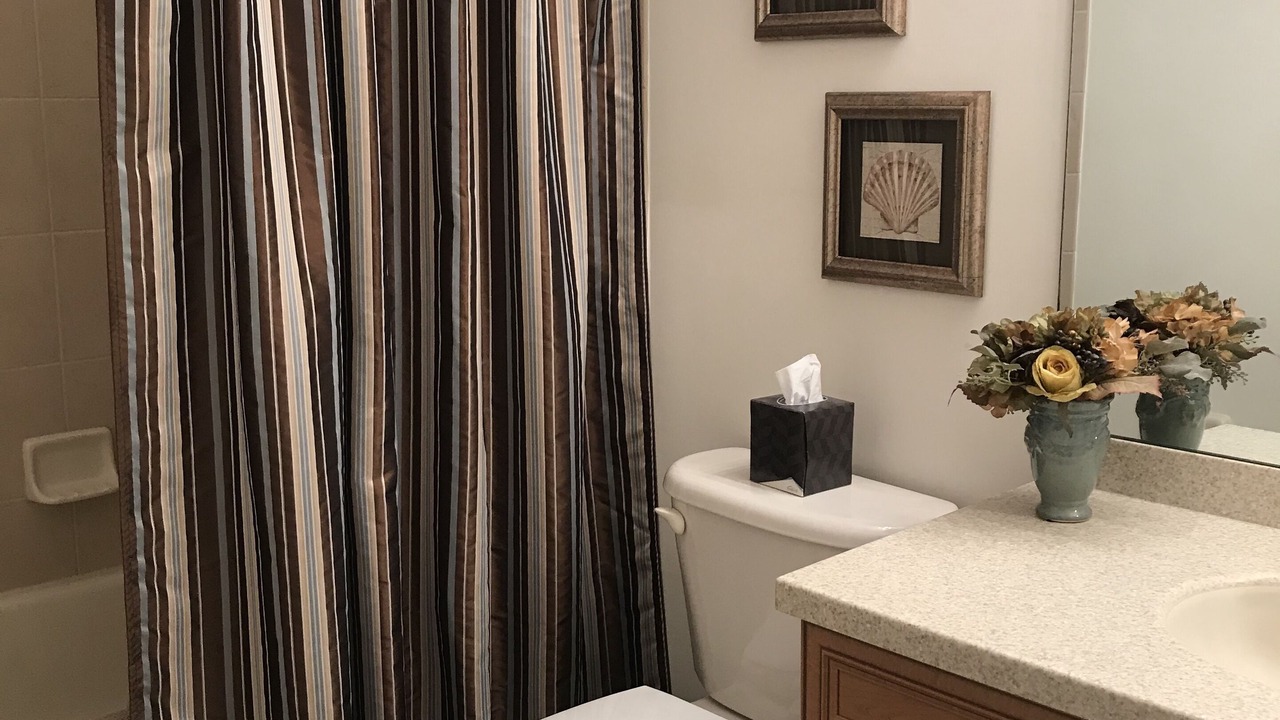 Photo of Bathroom in Naples