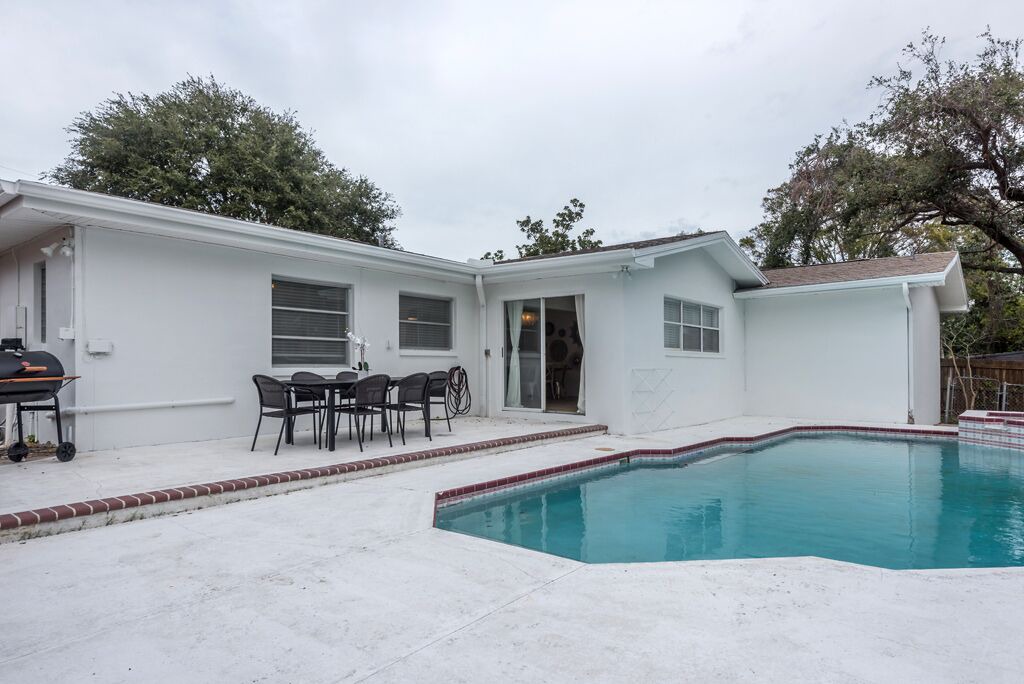 Photo of Outdoor in Largo