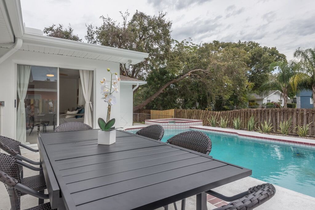 Photo of Outdoor in Largo