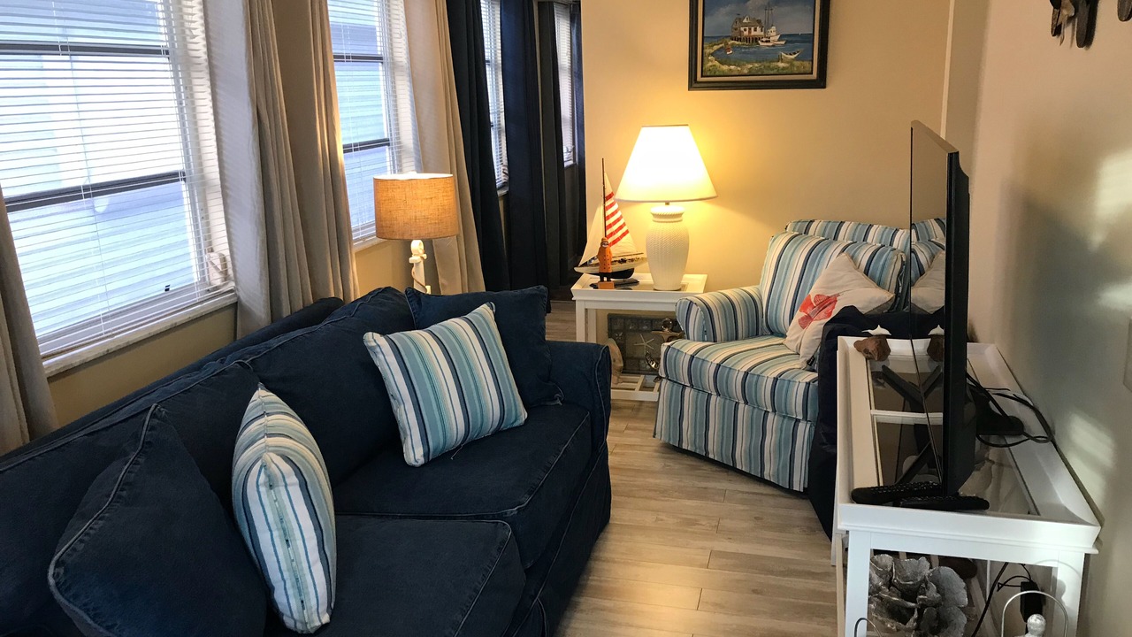 Photo of Livingroom in Nettles Island