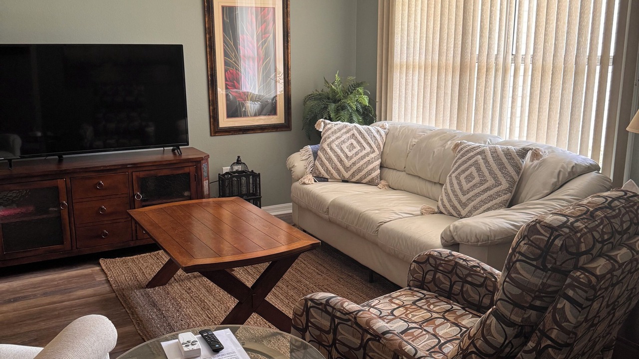 Photo of Livingroom in Tall Trees