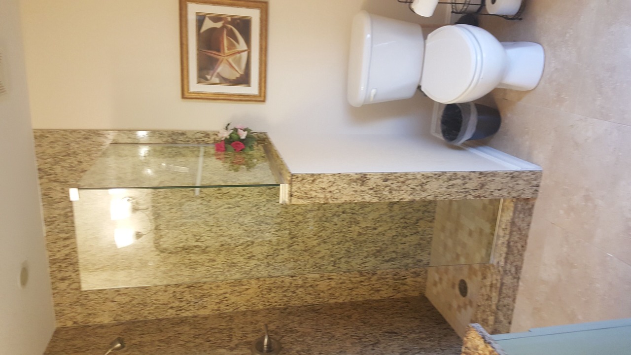 Photo of Bathroom in Caloosahatchee