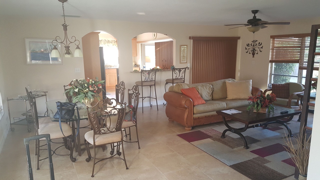 Photo of Livingroom in Caloosahatchee
