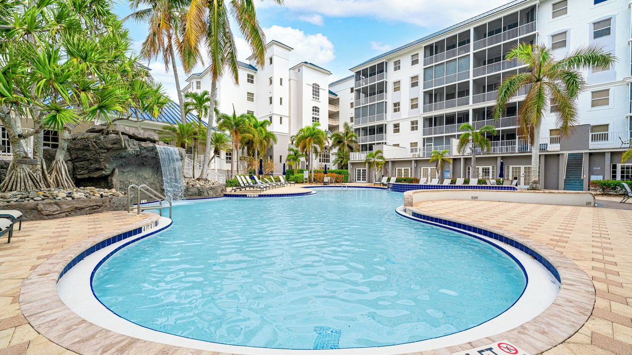 Photo of Outdoor in Vanderbilt Beach