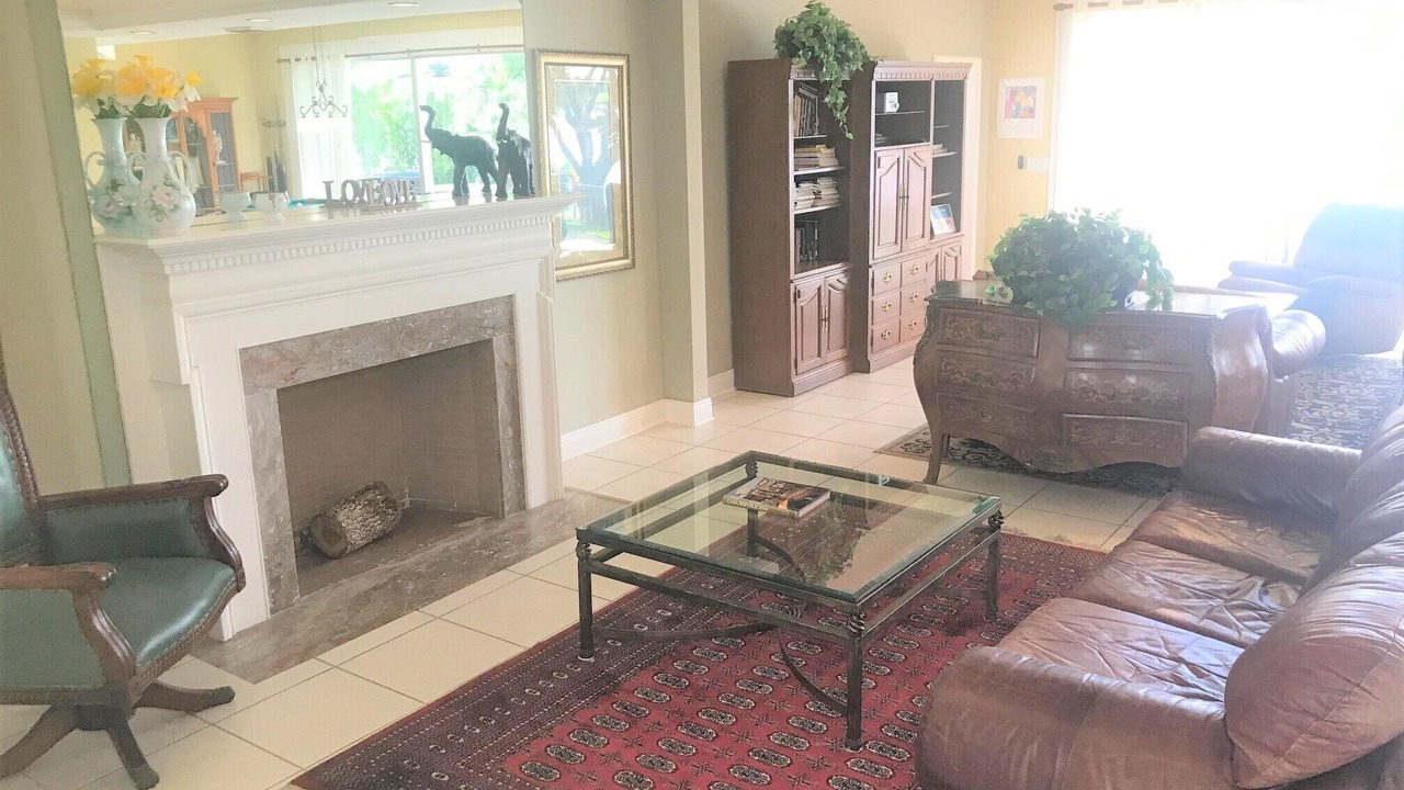 Photo of Bedroom in Bay Harbor Islands