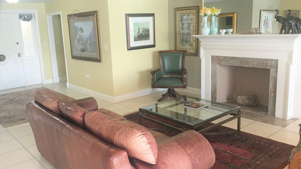 Photo of Bedroom in Bay Harbor Islands