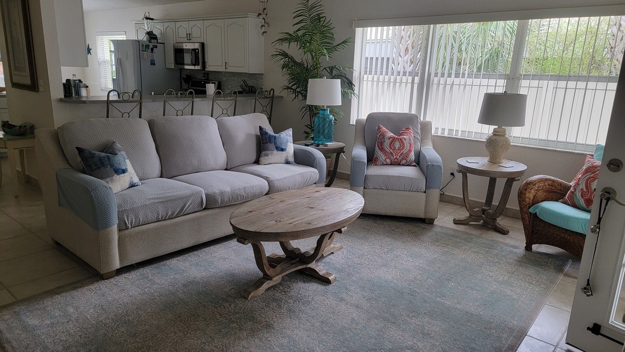 Photo of Livingroom in Horton Shores