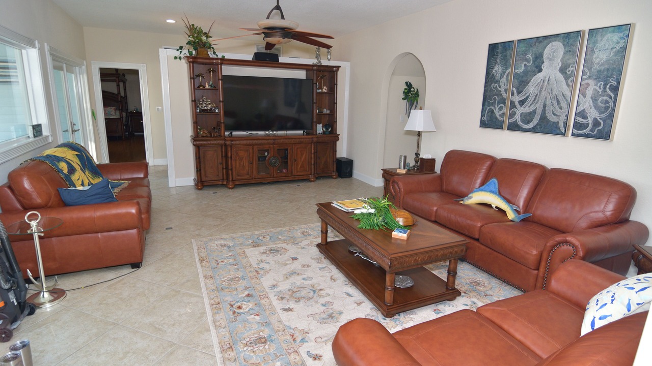 Photo of Bedroom in Summerland Key