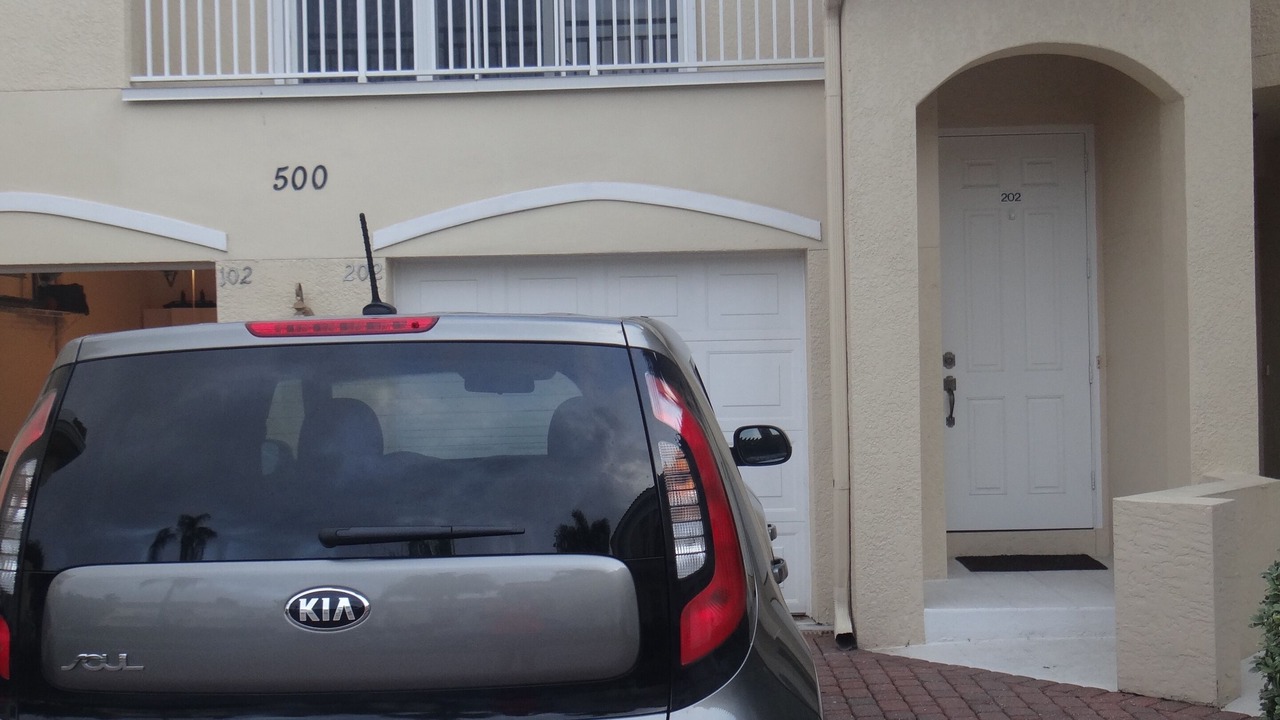 Photo of Patio Balcony in Pelican Bay