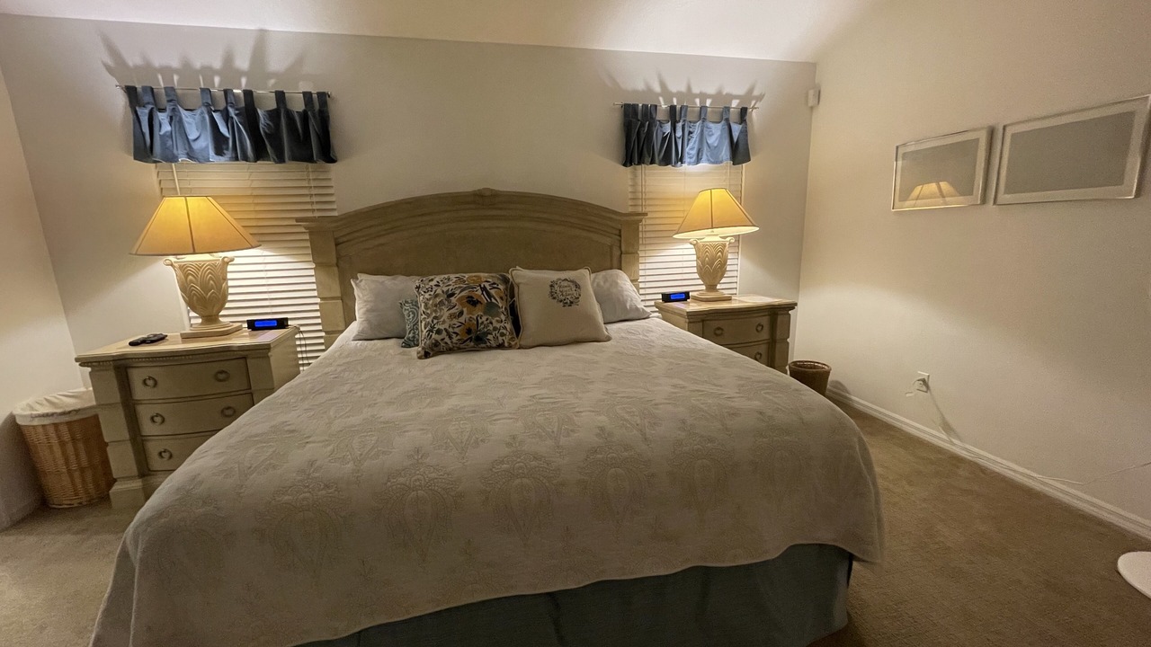 Photo of Bedroom in Imperial Lakewood's