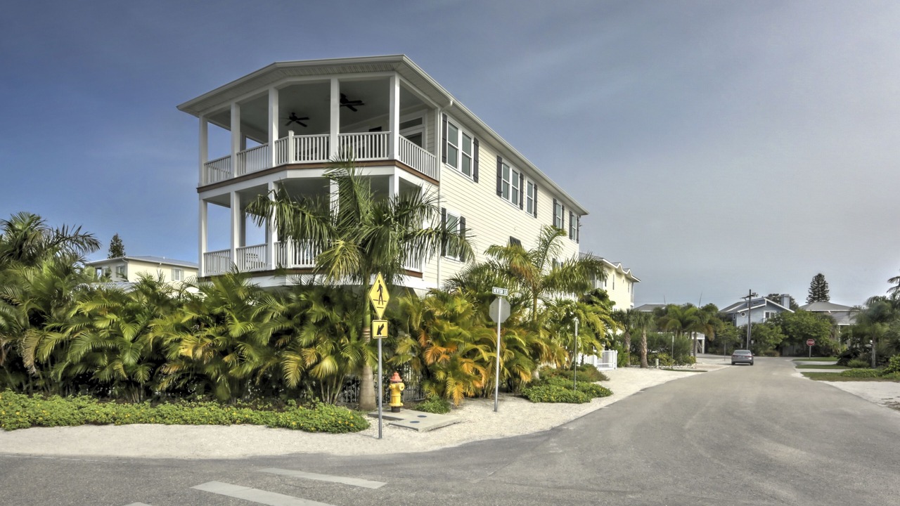 Photo of Others in Anna Maria