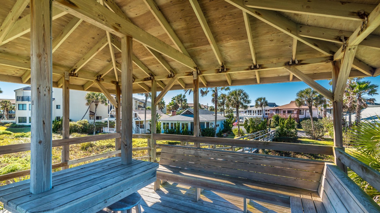 Photo of Patio Balcony in Surfcrest Village