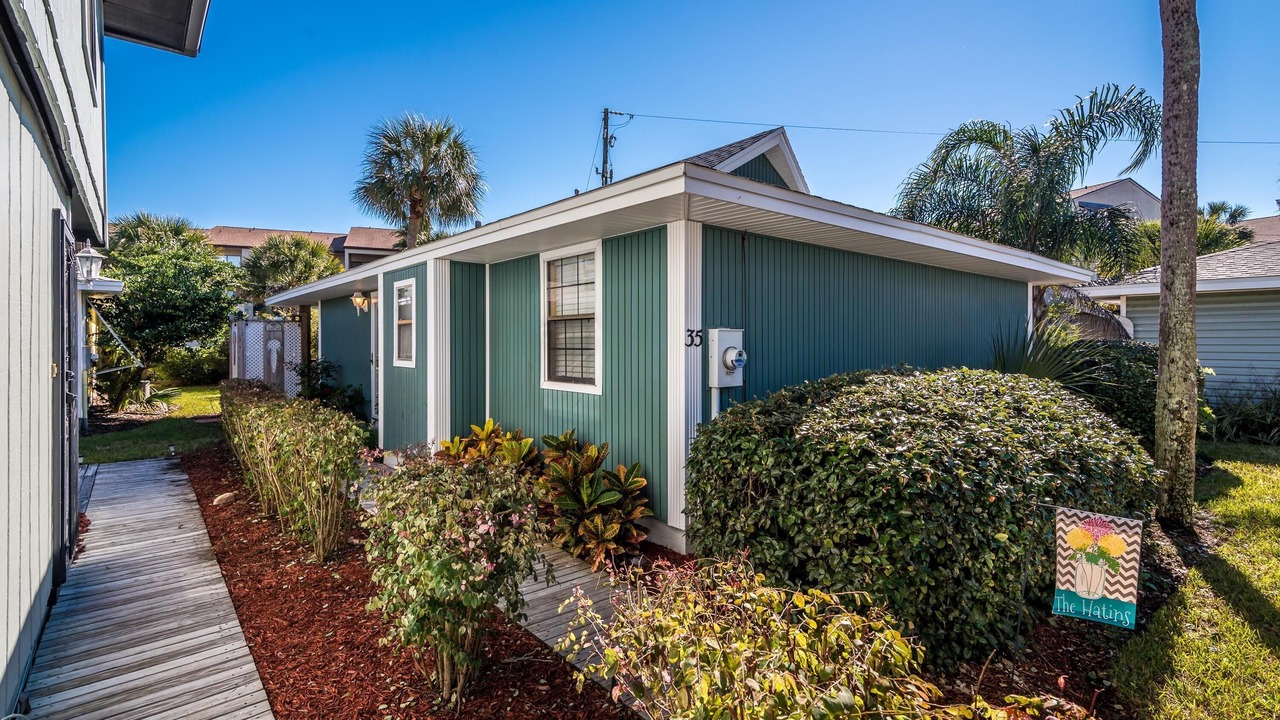 Photo of Others in Surfcrest Village