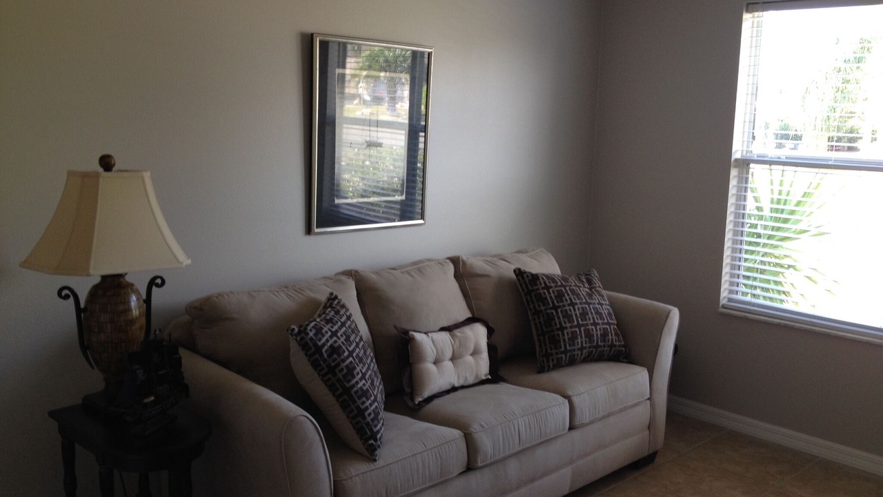 Photo of Livingroom in Duval