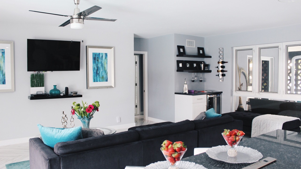 Photo of Livingroom in Lighthouse Point