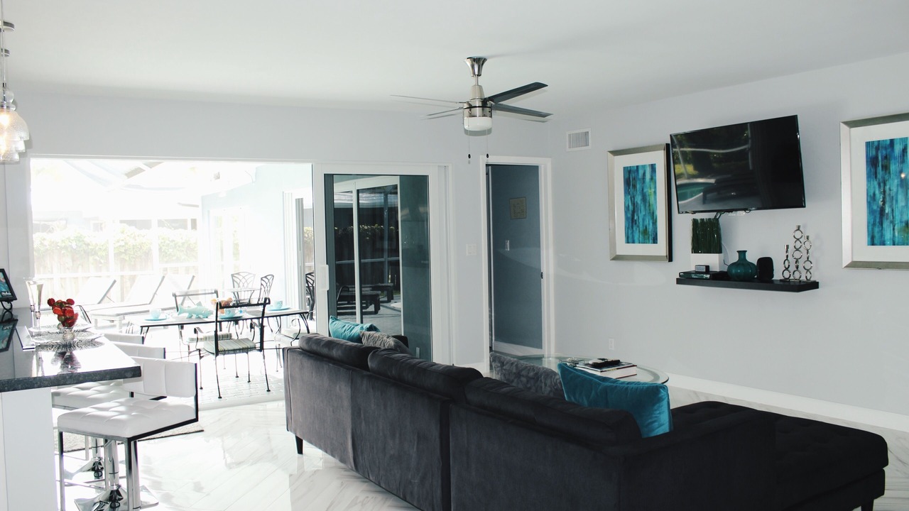 Photo of Livingroom in Lighthouse Point