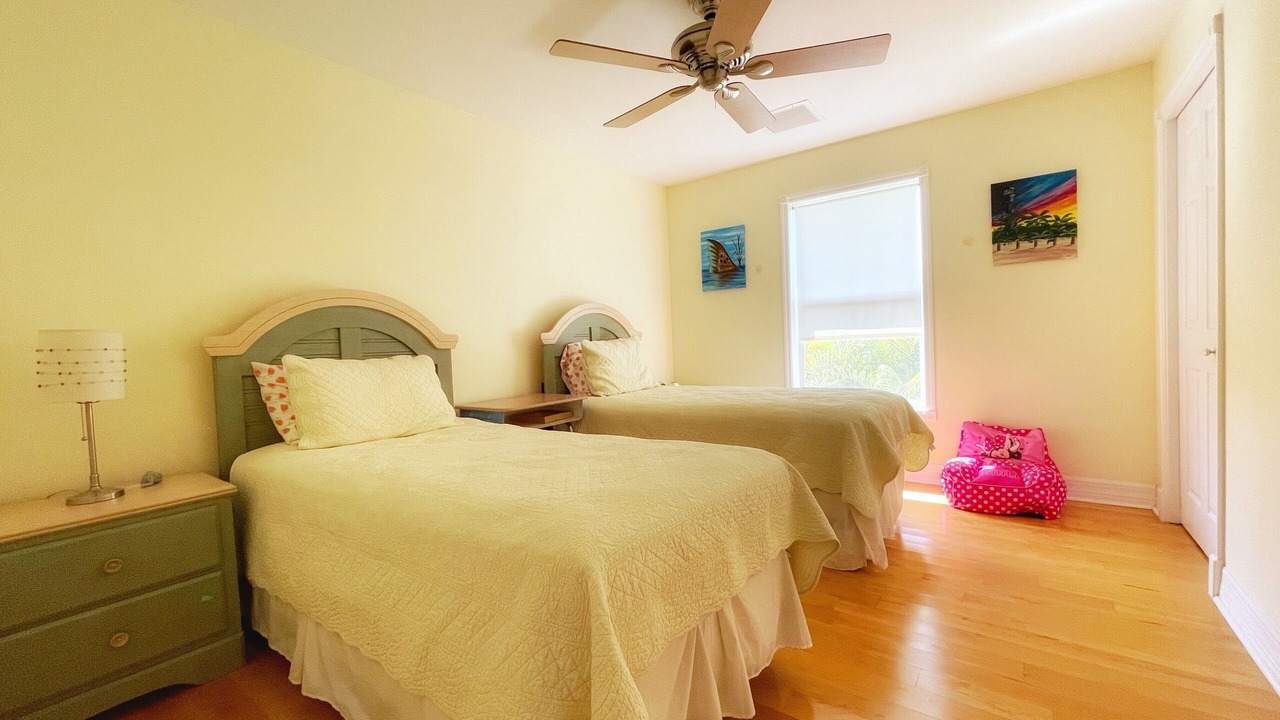 Photo of Bedroom in Saint James City