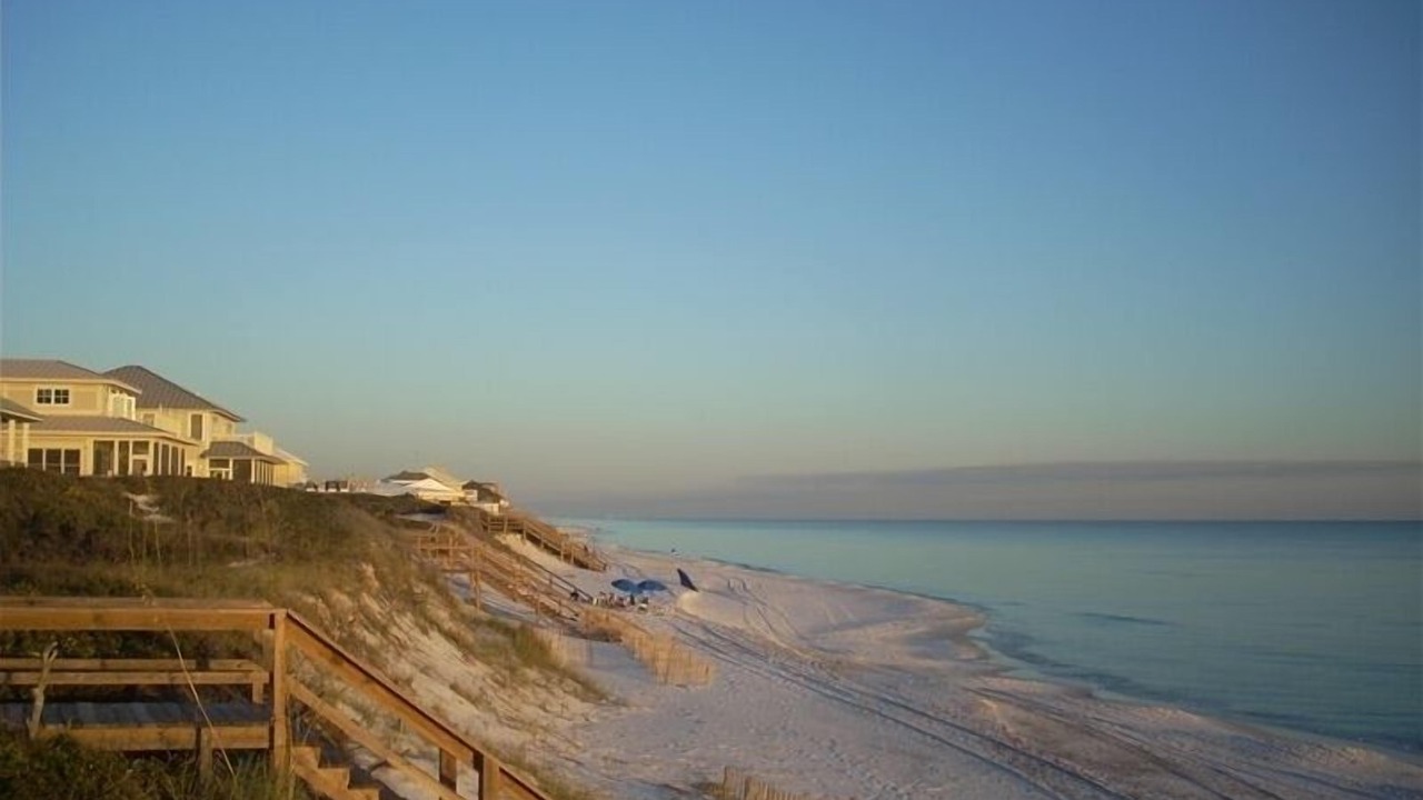 Photo of Others in Dune Allen Beach